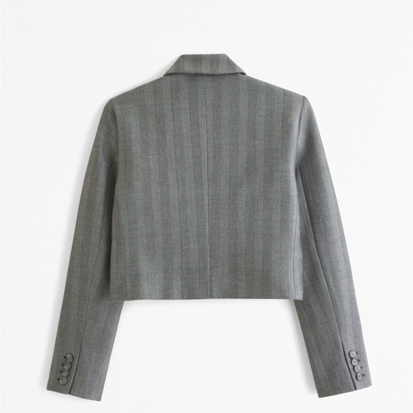 A&F Cropped Blazer Gray Pattern. - Picture 5 of 10